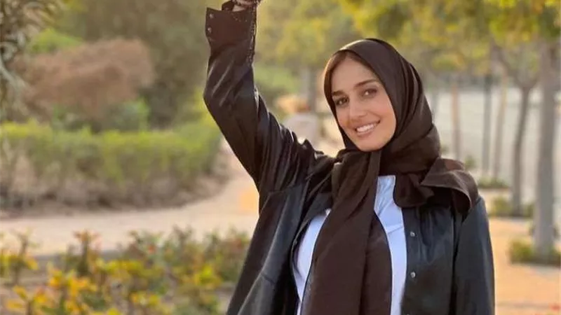 حلا شيحة تكشف حقيقة انفصالها عن معز مسعود