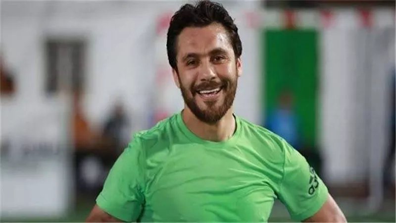 الكاف يبرز إنجازات أحمد حسن