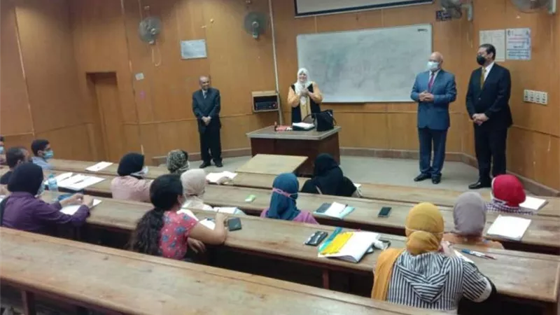 طالب بـ«هندسة حلوان» يكشف تفاصيل ابتكار سيارة تعمل بالكهرباء صديقة للبيئة
