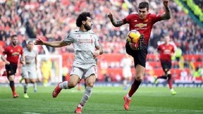 رئيس الاتحاد الإنجليزي لا يتوقع عودة الجماهير للمباريات قريبا