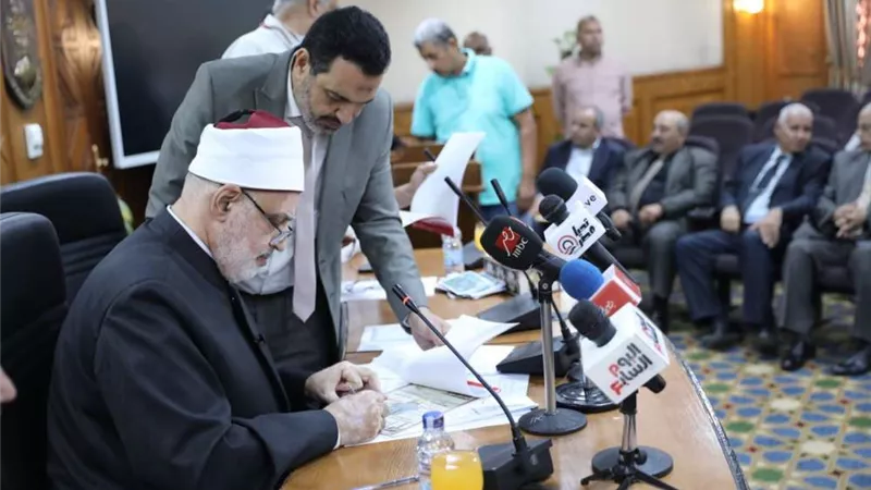 وكيل الأزهر يعلن أسماء أوائل الثانوية الأزهرية بمعاهد فلسطين