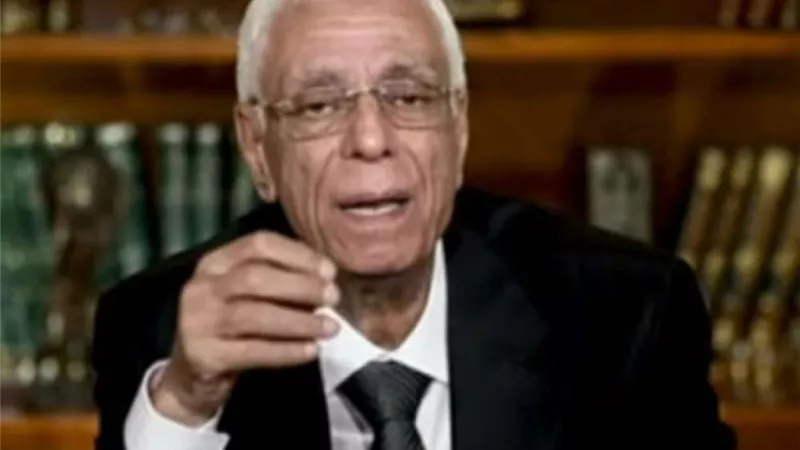 أخطرها دهون النخاع.. حسام موافي يكشف أسباب جلطة الرئة