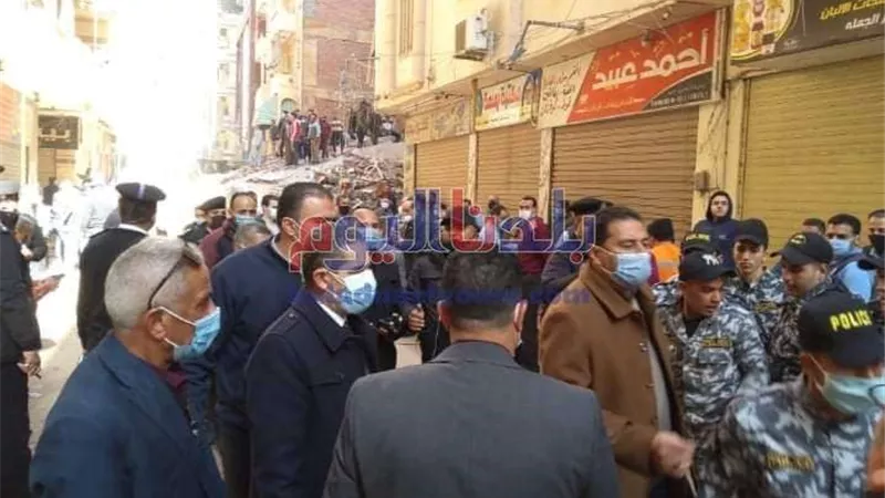 مصرع 3 أشخاص انهار عليهم سقف منزل فى الشرابية