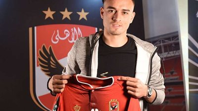 بـ 40 مليون جنيه.. إنبي يكشف السبب الحقيقي وراء بيع صلاح محسن