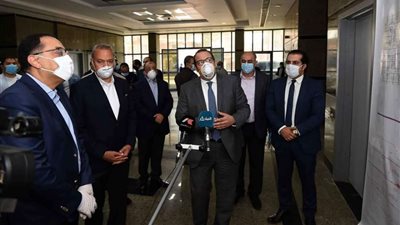 رئيس الوزراء يتفقد مشروع تطوير مستشفى كفر شكر بالقليوبية