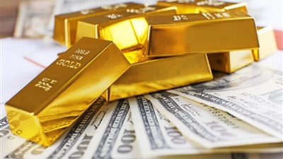 ارتفاع مفاجئ بأسعار الذهب وتراجع الدولار خلال تعاملات اليوم الثلاثاء