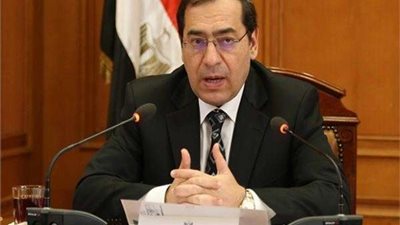 تراجع أسعار النفط اليوم الثلاثاء، حيث سجلت 99.86 دولار للبرميل للعقود الآجلة لخام القياس العالمى برنت