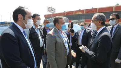 أخذ مسحات من الأطقم الطبية والتمريض بمستشفى الباجور وتجهيز المدينة الجامعية بشبين الكوم لإقامتهم