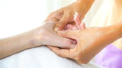نقاط مختلفة في الجسم بالضغط عليها تختفي الآلام.. تعرف عليها