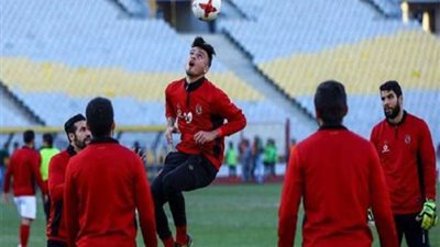 صلاح محسن يغازل فايلر بذكرى هولندية
