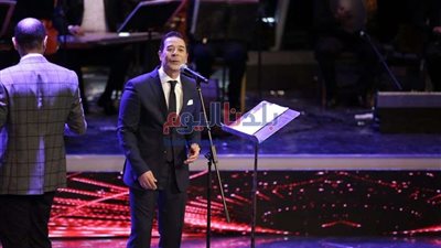 غدا.. مدحت صالح يحيي حفلا ضخما في مهرجان القلعة