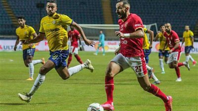اتحاد الكرة يستقر على طاقم تحكيم مباراة الأهلي والإسماعيلي في الدوري