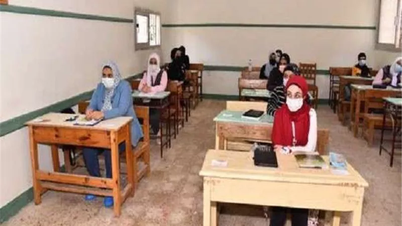 القومى للامتحانات: التصحيح إلكترونى ونسبة تغيير النتيجة لطلاب الثانوية ضئيلة