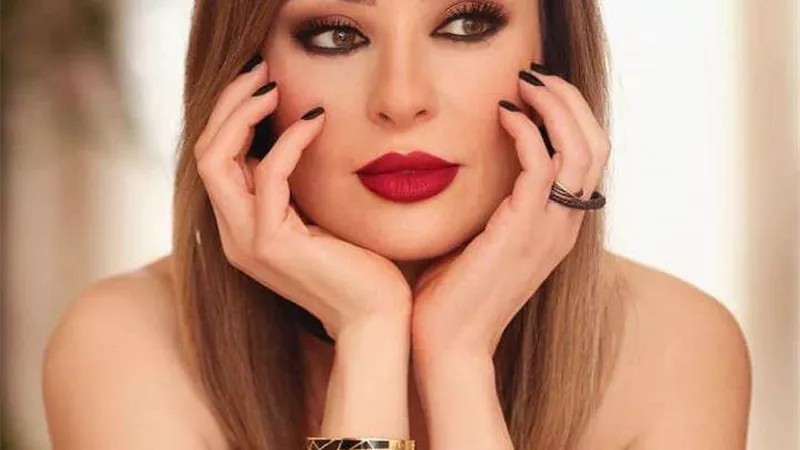 وفاء الكيلاني توجه رسالة نارية لـ شيرين عبدالوهاب والجمهور