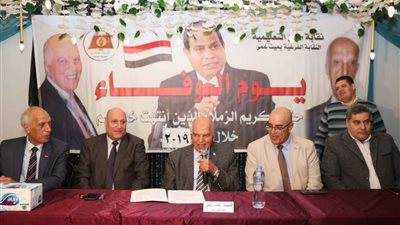نقيب المعلمين: اتباع كآفة الإجراءات الاحترازية ضرورة للتعايش مع كورونا