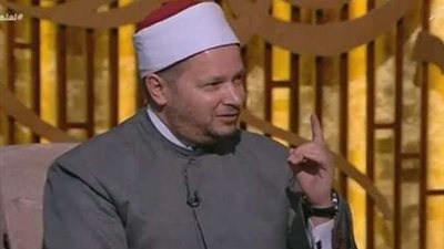 كيف كان يقضي الرسول العشر الأواخر في رمضان؟.. الشيخ الشحات العزازي يجيب.. فيديو