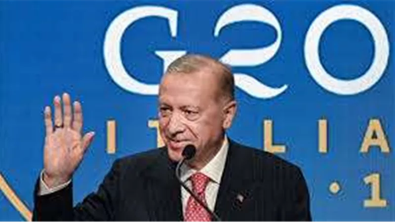 الرئيس التركي أردوغان: نسعى لعقد لقاء بين بوتين وزيلينسكي