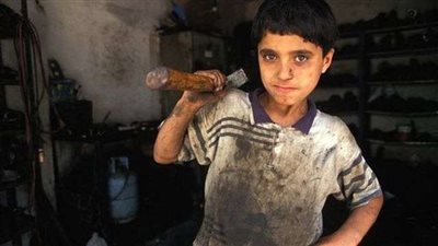 الغرامة من 1000 جنيه إلى 2000 جنيه.. تفاصيل قانون الحكومة لتجريم عمالة الأطفال