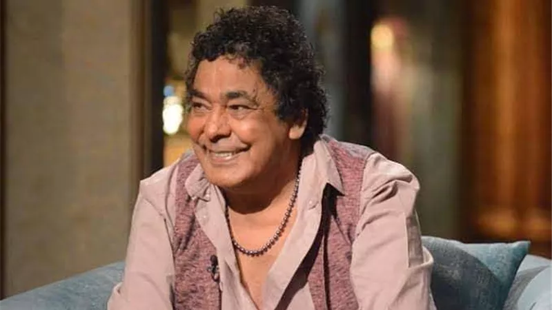 بحضور جماهيري ضخم.. محمد منير يشعل الساحل الشمالي في حفله الأخير أمس