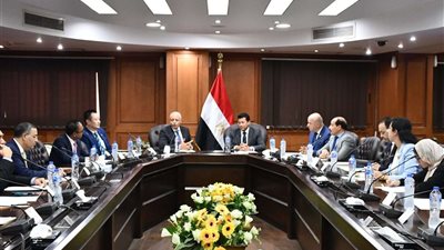وزير الرياضة يبحث التعاون المشترك مع مجموعة من سفراء الدول الآسيوية