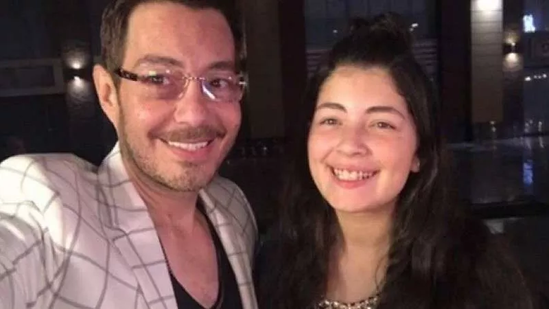 بسبب ذلك المشهد.. أحمد زاهر لنجلته: 