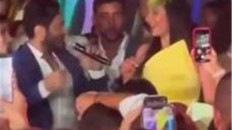بالزغاريد.. تامر حسني يحرج رضوى الشربيني ويطلب منها هذا الطلب الغريب.. فيديو
