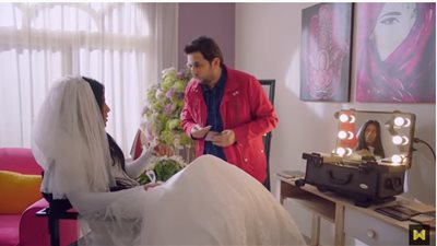 مسلسل عمر ودياب الحلقة 25.. مصطفى خاطر يعمل ميكب أرتيست وعلى ربيع سمسار (فيديو)