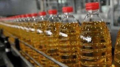 ضبط 14 طن زيت طعام غير صالح للاستهلاك بأبو النمرس