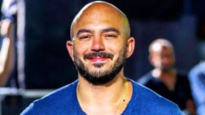 العسيلي: محتاج واسطة عشان ألحن لعمرو دياب