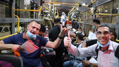 جامعة عين شمس تستقبل عدة أفواج من المصريين العائدين من الخارج