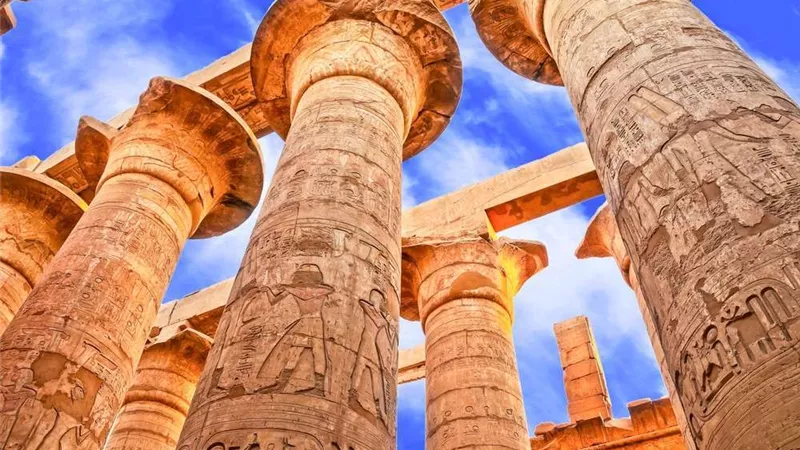 مصطفى الوزيرى يعلق على فتح المناطق الأثرية.. فيديو