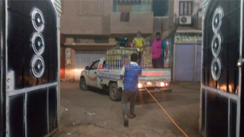 بالصور.. استمرار أعمال الرش والتطهير لمواجهة فيروس كورونا بسوهاج
