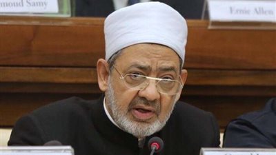 محمود توفيق يرسل برقية تهنئة لشيخ الأزهر بمناسبة عيد الفطر