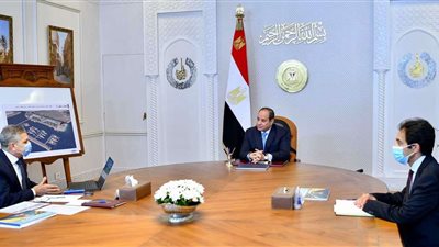 تفاصيل اجتماع الرئيس السيسي برئيس هيئة قناة السويس