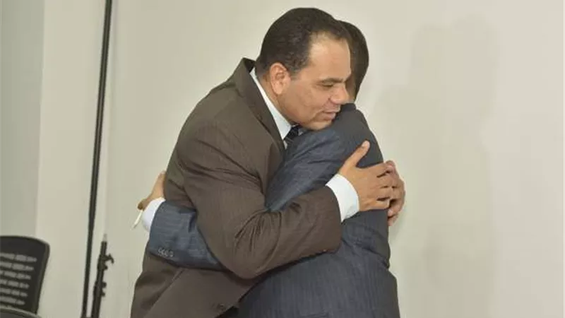 وصول الكاتب الصحفي حماد الرمحي لمقر جريدة بلدنا اليوم للمشاركة في حفل انطلاق المنصة الإلكترونية