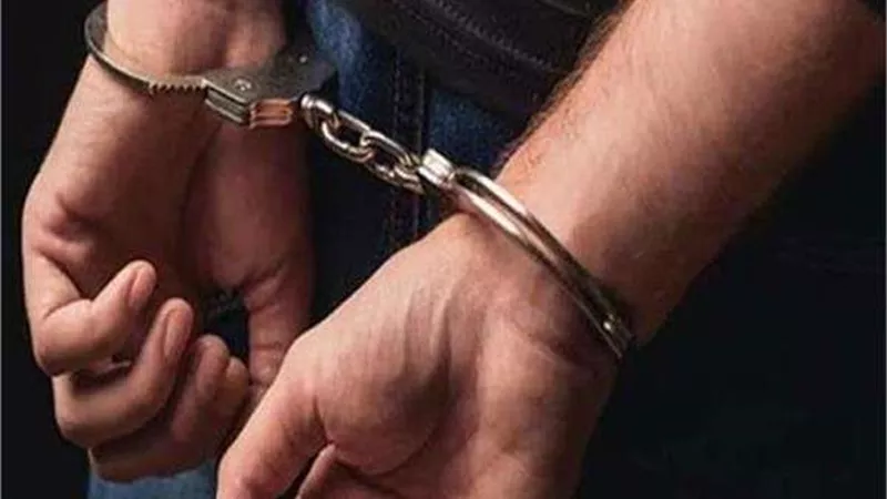 النيابة تحقق مع المتهم بسرقة مدفن وتغيير معالمه في الخليفة