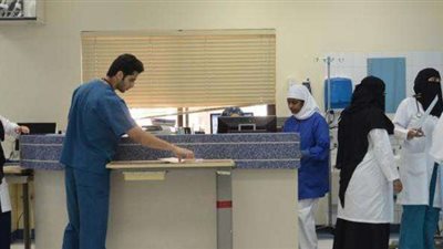 1000 ريال كل شهر.. مكافآت مالية  لطلبة الطب بالسعودية