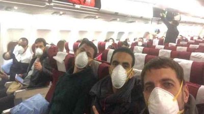 جامعة عين شمس تنهي إجراءات خروج 800 مصرى من الحجر الصحي