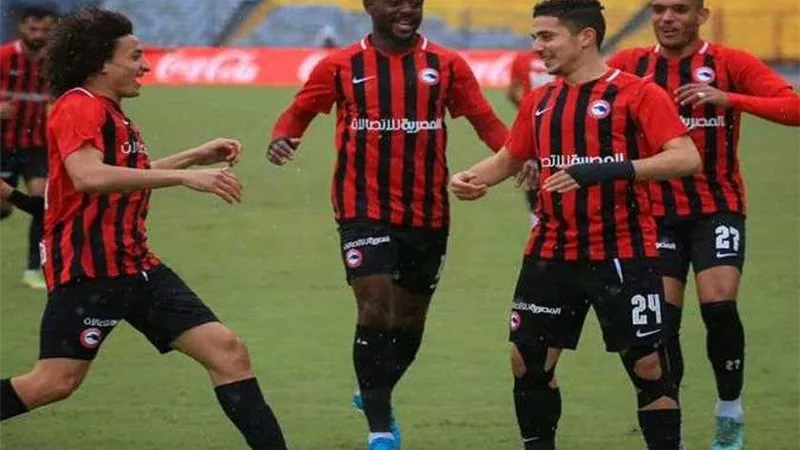 مضى للأهلي ولا الزمالك؟.. شوبير يفجر مفأجاة جديد بشأن صفقة انتقال 