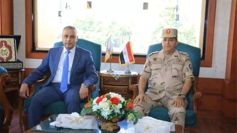 محافظ سوهاج يستقبل قائد المنطقة الجنوبية العسكرية لتفقد مشروعات 