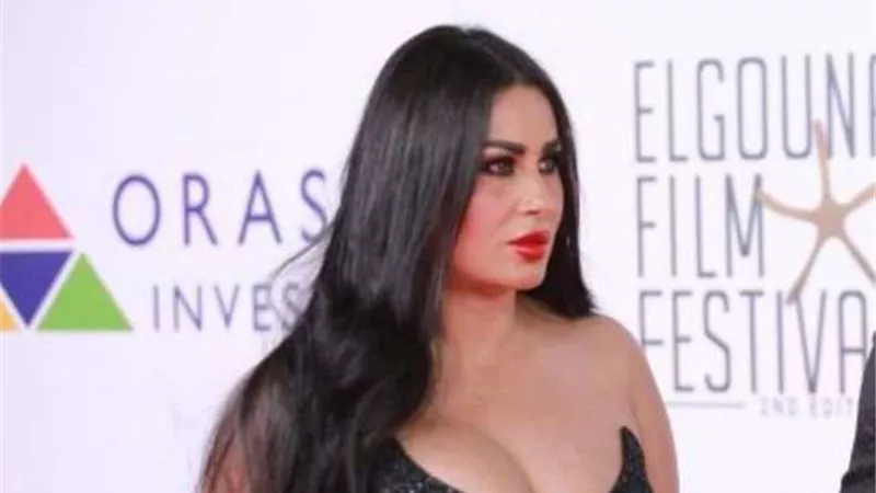 ندى الكامل تثير الجدل حول ارتباطها بعمر كمال .. تفاصيل