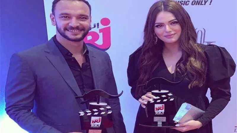 بهذه الطريقة.. أحمد خالد صالح يُمازح الجمهور في العيد
