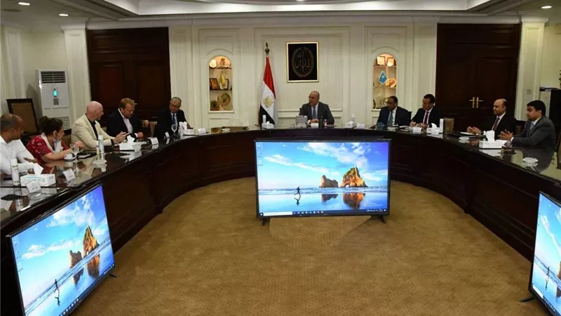 كابيتال بارك.. مصر تشيد ثاني أكبر حديقة بالعالم وهذا موقعها