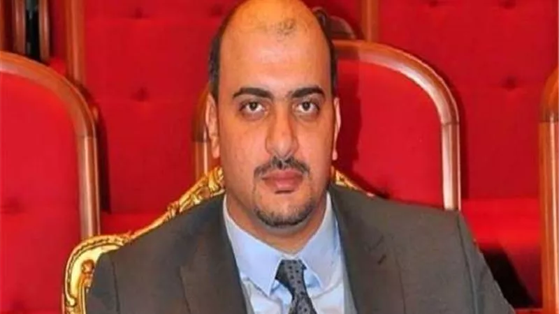 أول تعليق من 