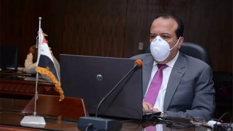 رئيس جامعة طنطا يشيد بالإقبال على المشاركة في المؤتمر الدولي الافتراضي