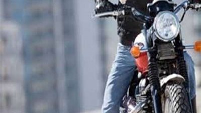 حبس عاطل تخصص في سرقة الدراجات النارية بالنزهة