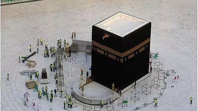 سعودي يزف بشرى سارة بشأن عودة الحجاج لبيت الله الحرام (فيديو)