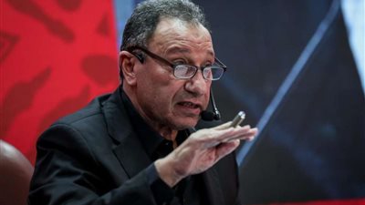 رئيس إنبي يكشف تفاصيل مكالمة الخطيب لضم نجم الفريق.. فيديو