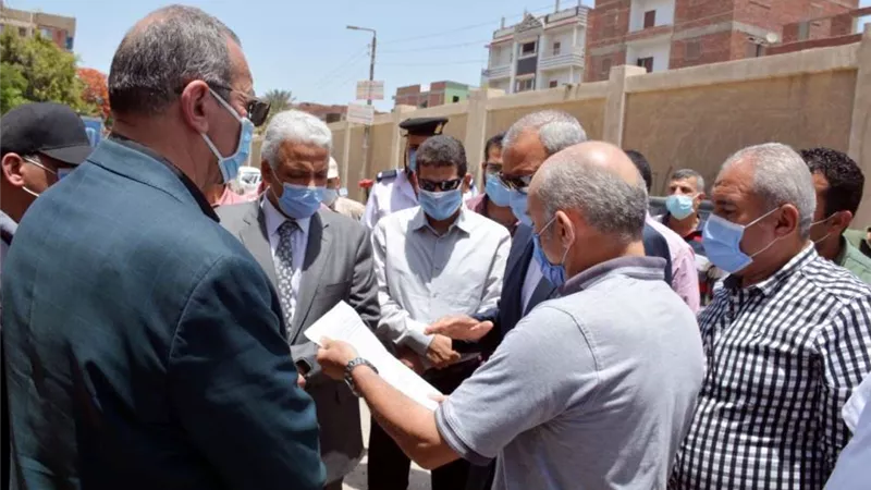 محافظ القليوبية يتفقد بدء أعمال إنشاء كوبري مشاة كفر شبين بتكلفة 5 مليون جنيه