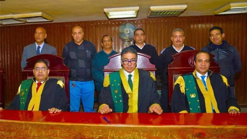 المشدد 10 سنوات لعاطلين لترويجهم المواد المخدرة فى القليوبية